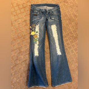 Embroidered Flare Jeans Size 27 brand Red Zed premium denim